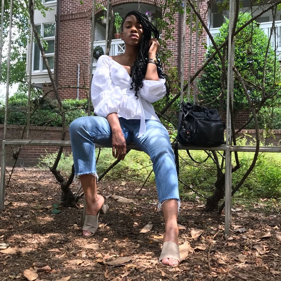 Meet your Posher, Majestic - Picture 1 of 1